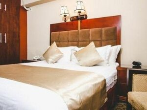 Гостиница Best Western Plus Paramount Hotel
