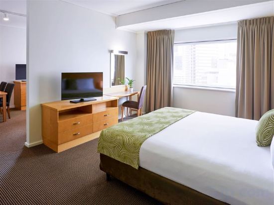 Фото Novotel Perth Langley