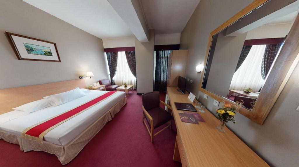 Фото Great Eastern Hotel Quezon City