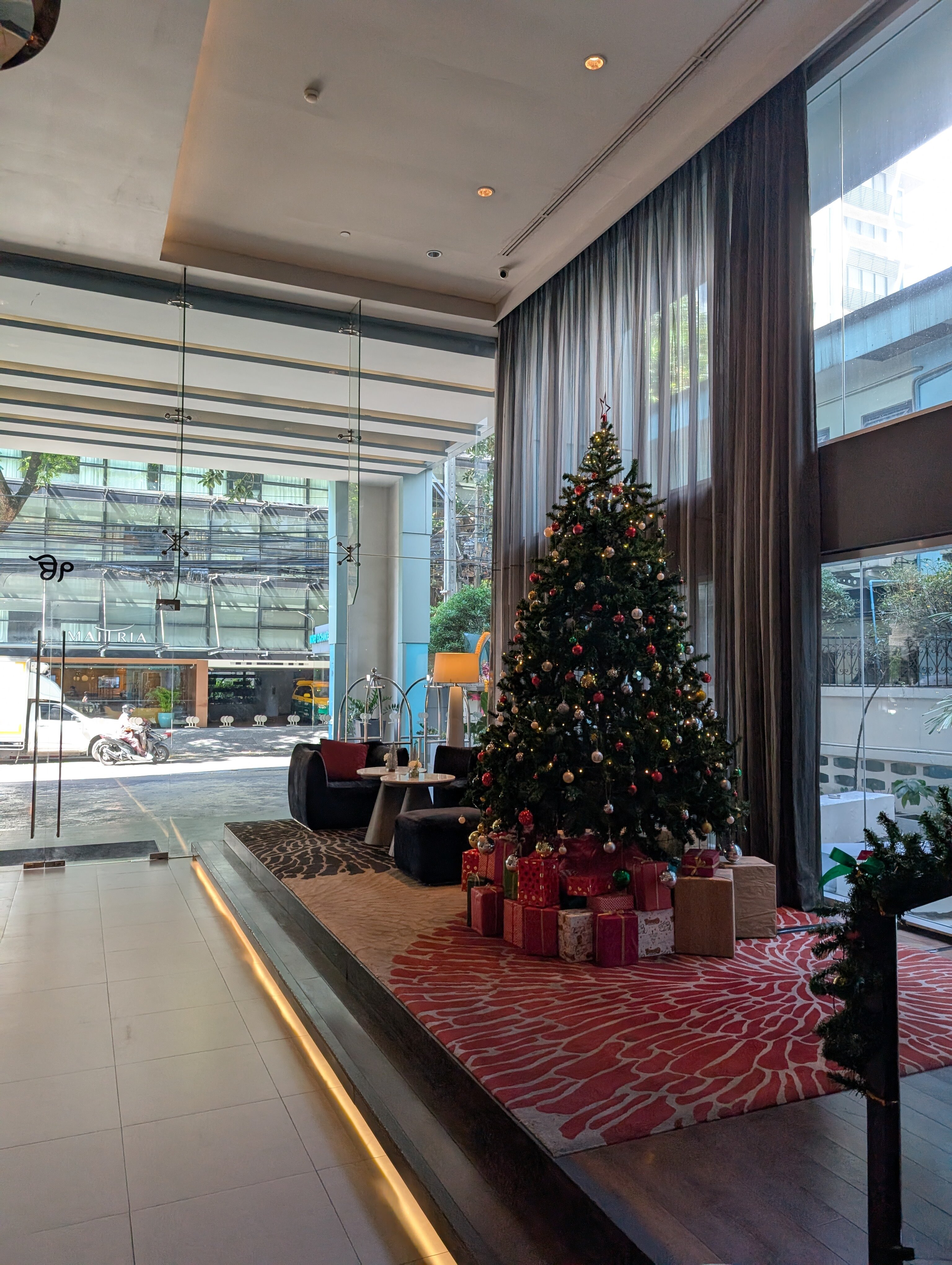 Фото Park Plaza Bangkok Soi 18