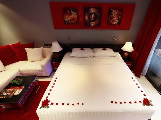 Фото Absolute Bangla Suites