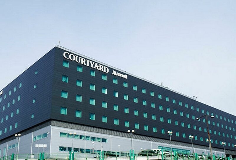 Гостиница Courtyard Warsaw Airport