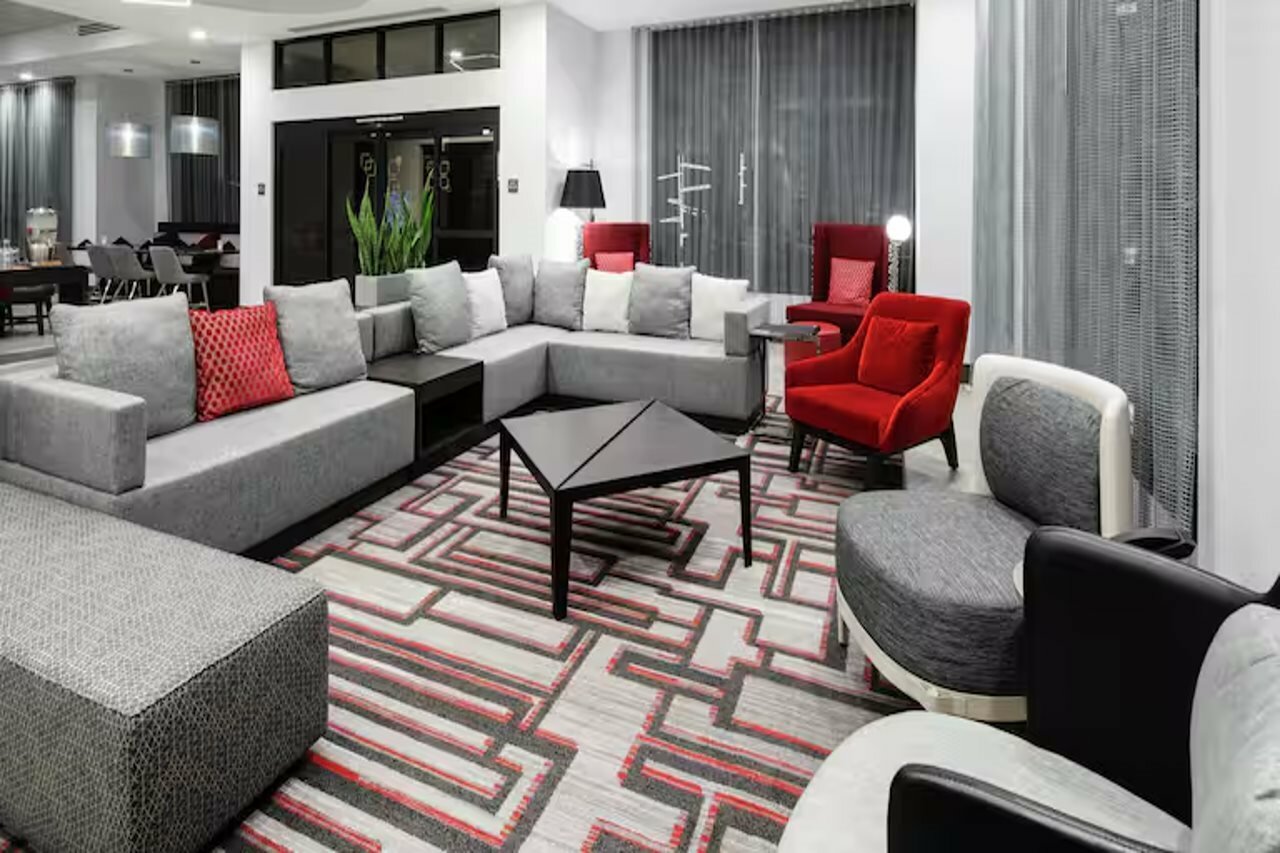 Фото Hilton Garden Inn Irvine Spectrum Lake Forest