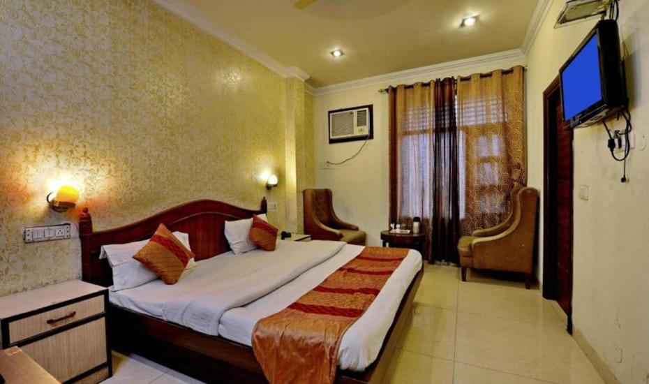 Фото Hotel Diamond inn