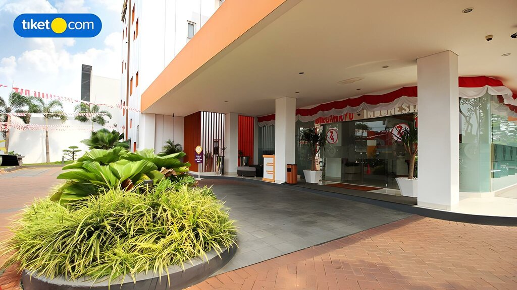 Hotel Starlet Hotel Serpong, Earth, photo