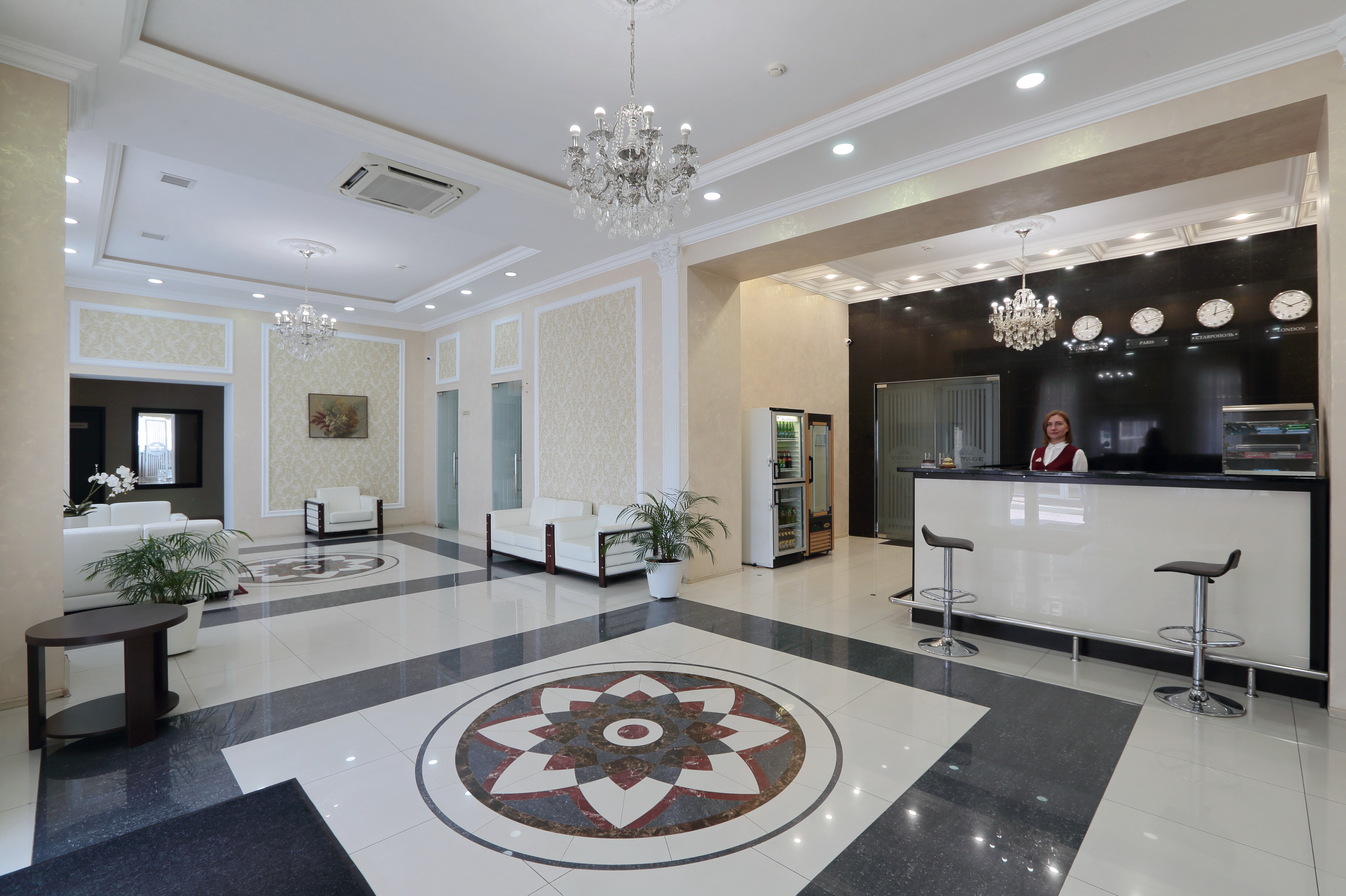 Фото Мезонин