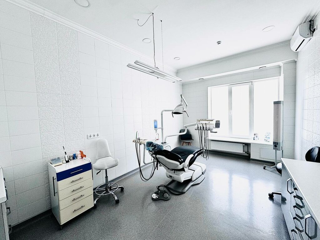 Özel ağız ve diş sağlığı klinikleri ve muayenehaneleri Доктор Лейман, Yevpatorya, foto