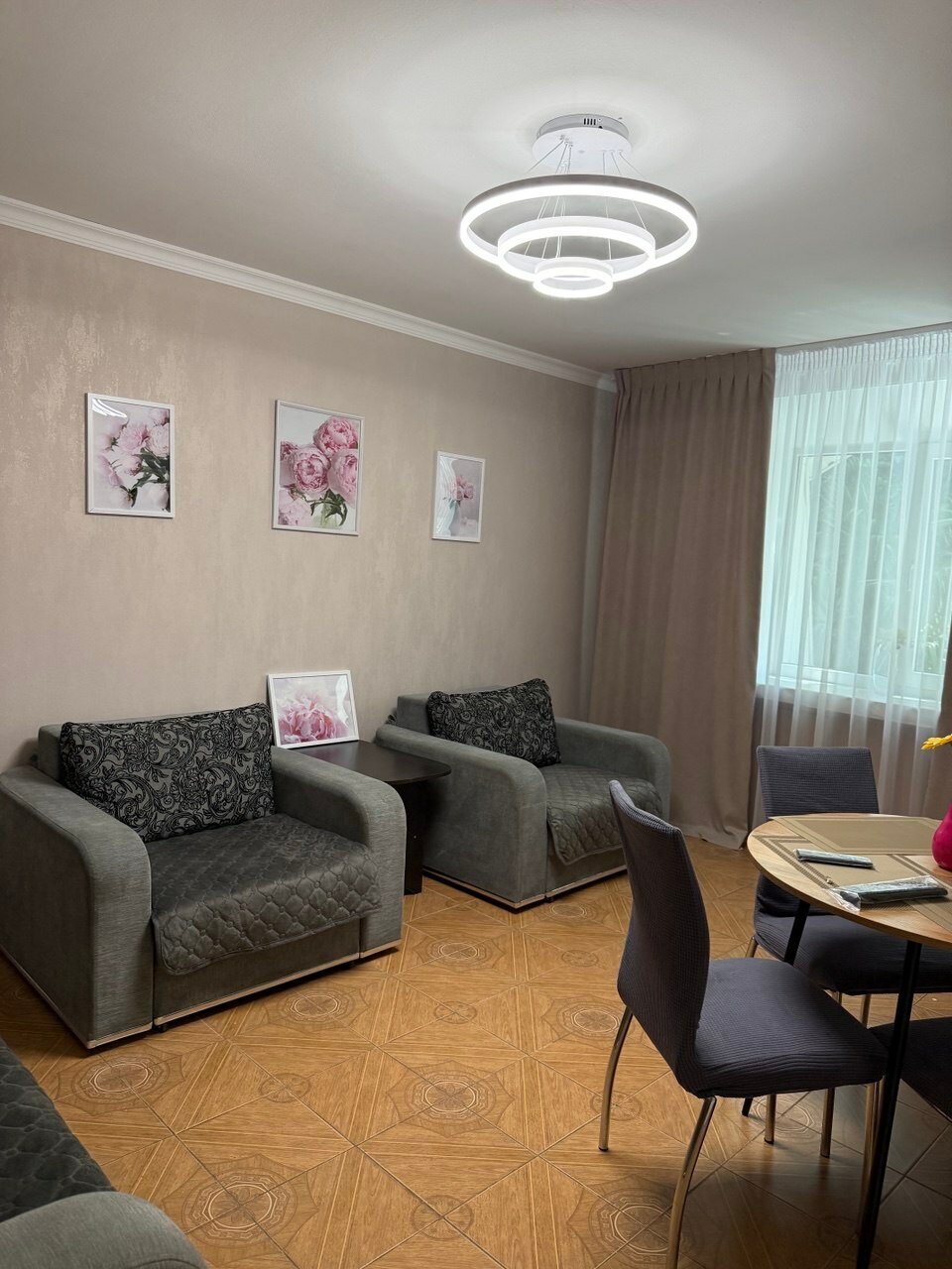 Фото Floral Courtyard