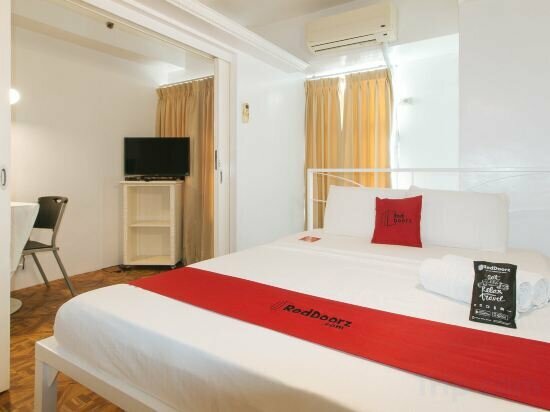 Hotel The Providence Tower by Reddoorz, Manila, photo