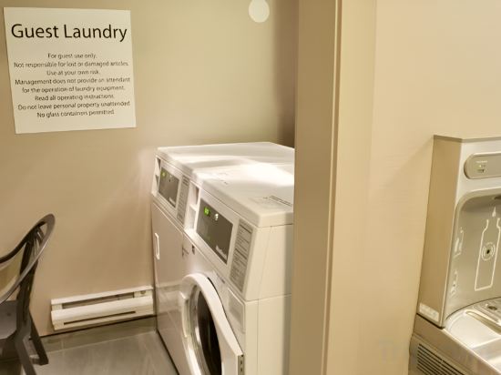 Фото Holiday Inn Vancouver Airport Richmond, an Ihg Hotel