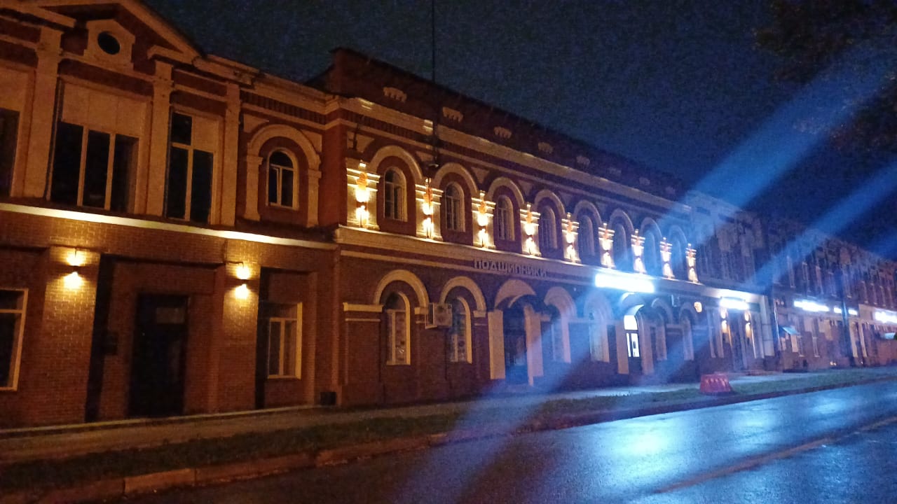 Фото отеля 1