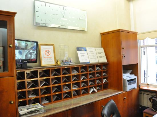 Фото Olympic House Hotel