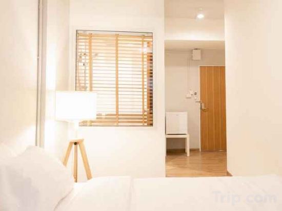 Фото Hotel Papa Bangkok Siriraj