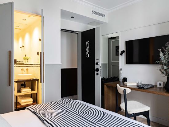 Фото Best Western Premier The Blake Paris Gare Saint Lazare