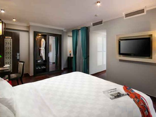 Фото L’hôtel du Lac Hanoi