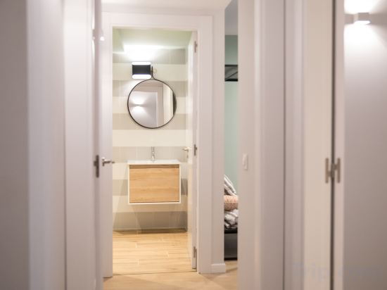 Фото Líbere Valencia Abastos Serviced Apartments