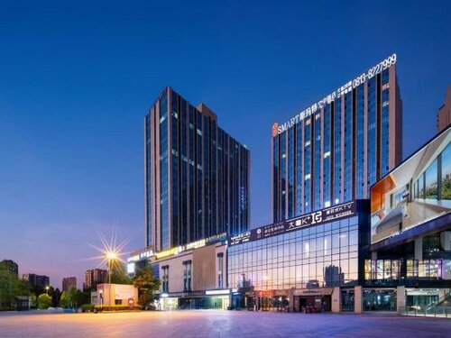 Гостиница Smart·Smart Sky Hotel в Цзыгуне