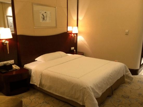 Фото 10781304045