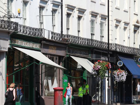 Фото Dorsett Shepherds Bush