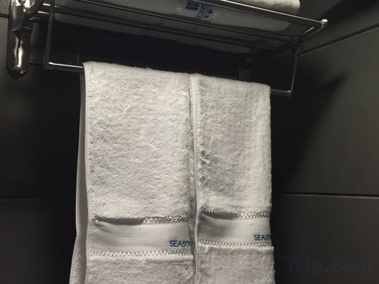 Фото Seasons Hotel - Tsim sha tsui