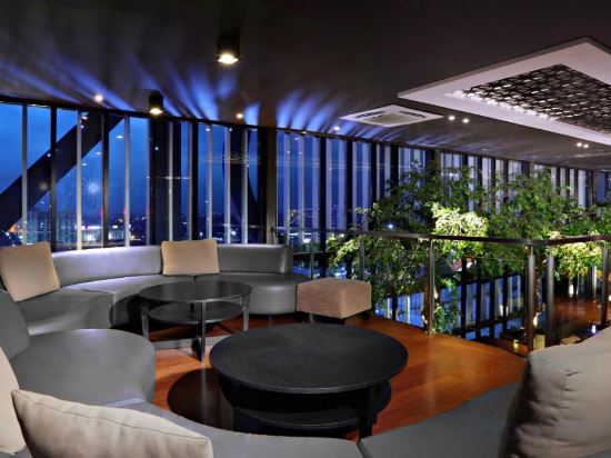 Фото Aston Imperial Bekasi Hotel & Conference Center