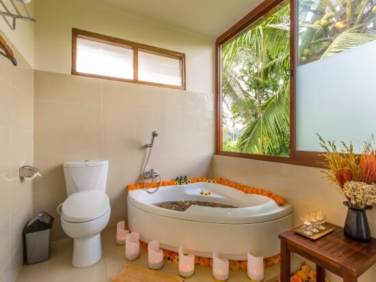 Фото Om Ham Retreat & Resort