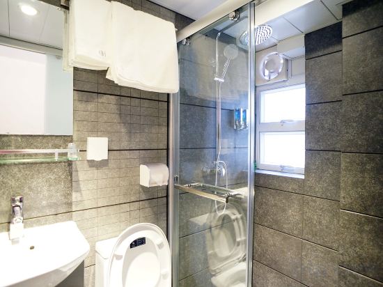 Фото Seasons Hotel - Causeway Bay