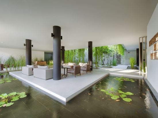 Фото Naman Retreat