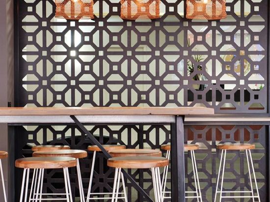 Фото Comfort Hotel Adelaide Meridien