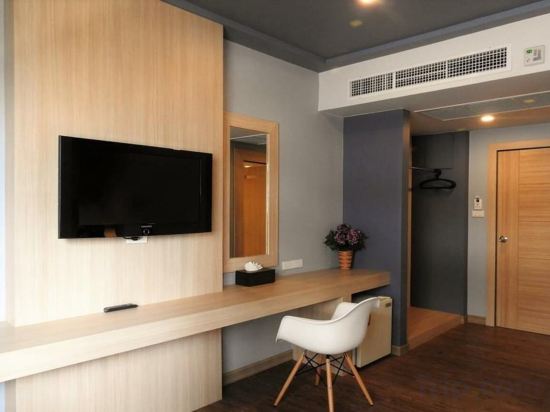 Фото G Boutique Silom Hotel