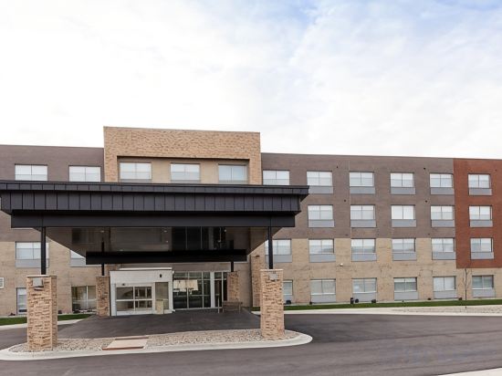 Фото Holiday Inn Express & Suites Michigan City, an Ihg Hotel