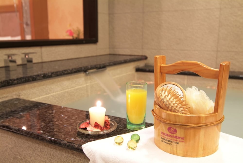 Фото Chyuan Du Spring Resort