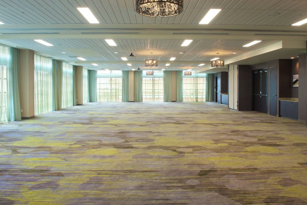 Фото Courtyard by Marriott Seattle Everett Downtown