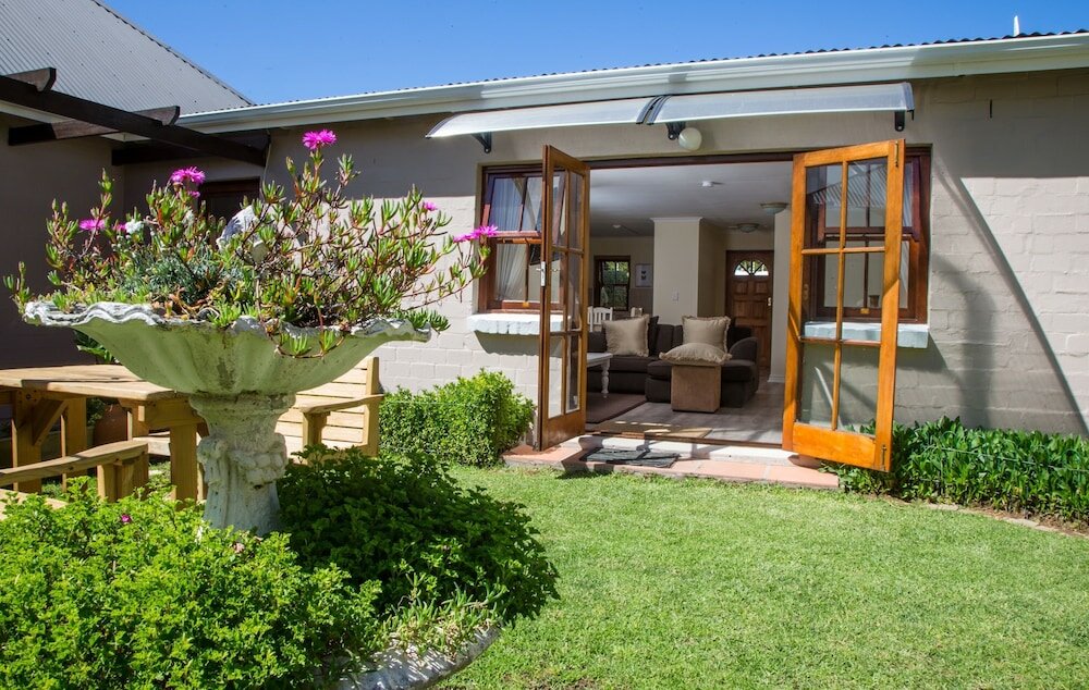 Фото Summit Place Guest House