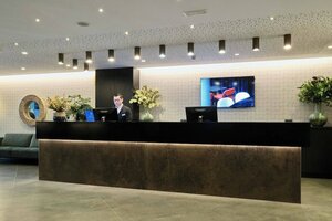 Гостиница Отель Catalonia Park Güell