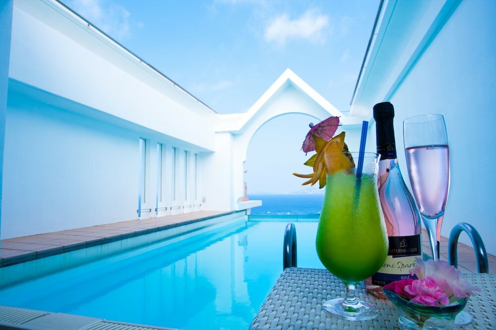 Фото Okinawa Kariyushi Resort Exes Onna