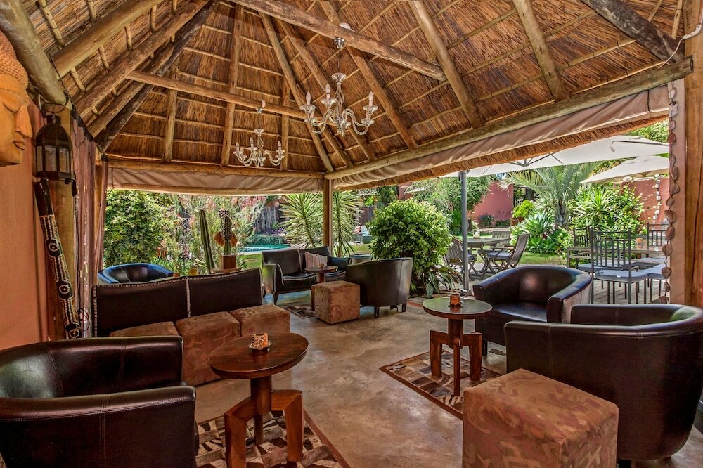 Фото Sitatunga Guest Lodge & Transfers