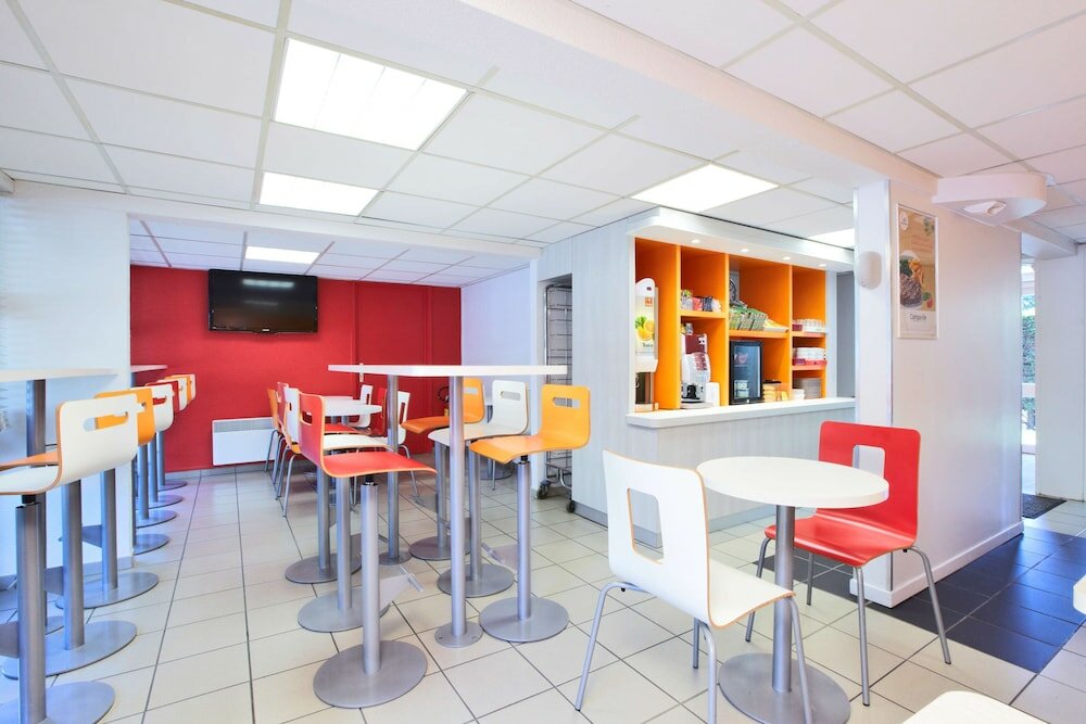 Фото Premiere Classe Blois Nord