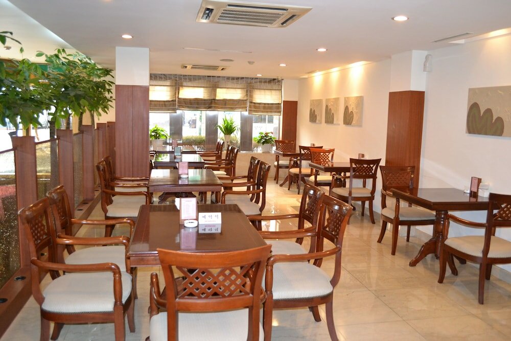 Фото New Chonji Hotel