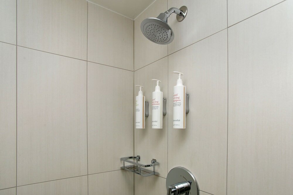 Фото Atlanta Marriott Suites Midtown