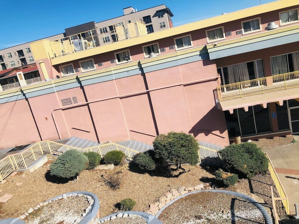 Фото Rodeway Inn