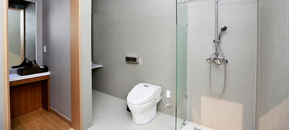 Фото Black Sands Hotel