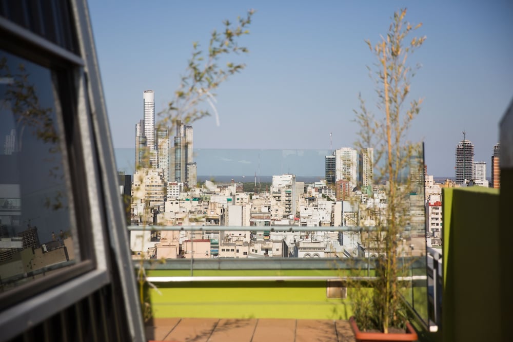 Фото Howard Johnson Plaza Buenos Aires