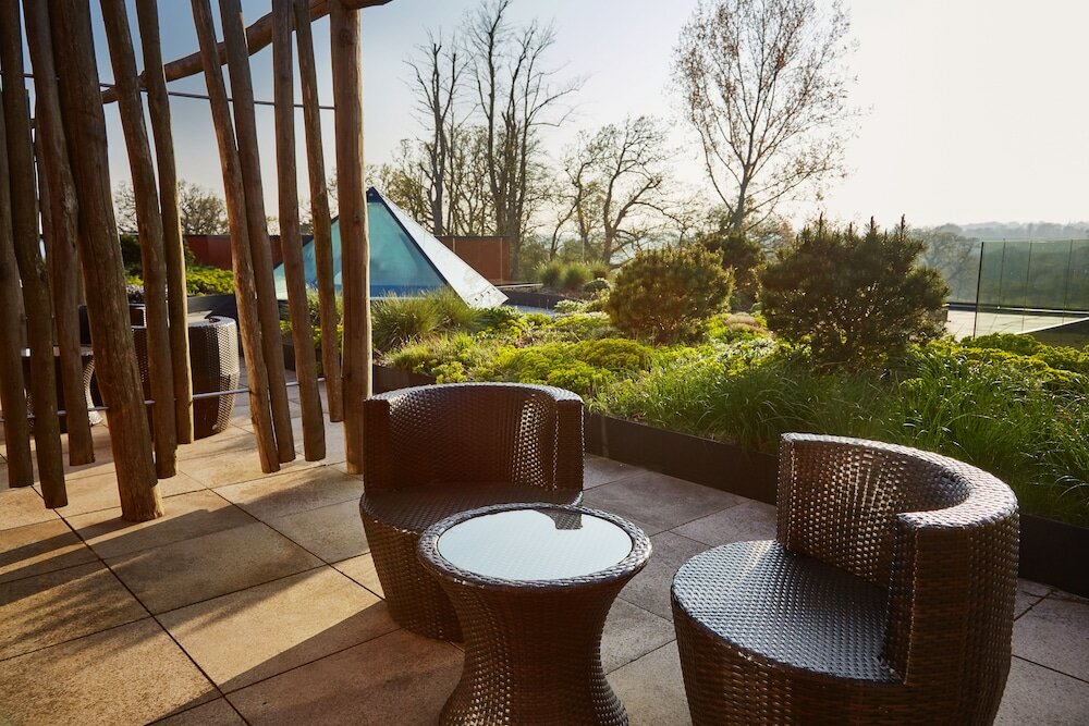 Фото Ockenden Manor Hotel & SPA