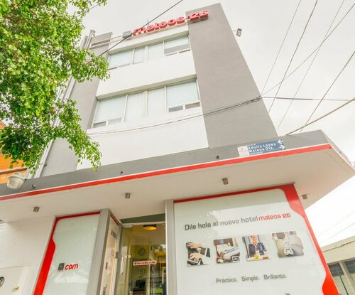 Гостиница Hotel Mateos 1215 в Леоне