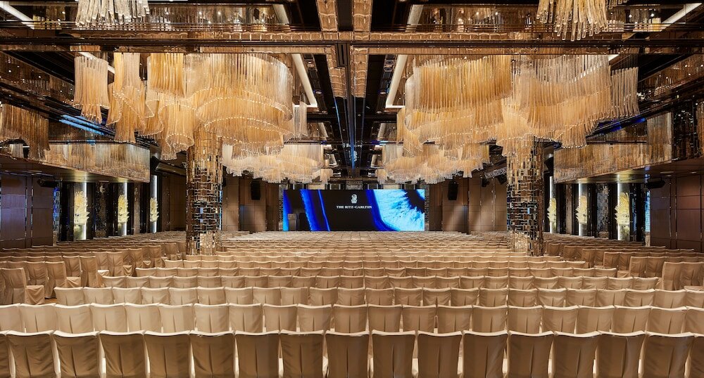 Фото The Ritz-Carlton Hong Kong