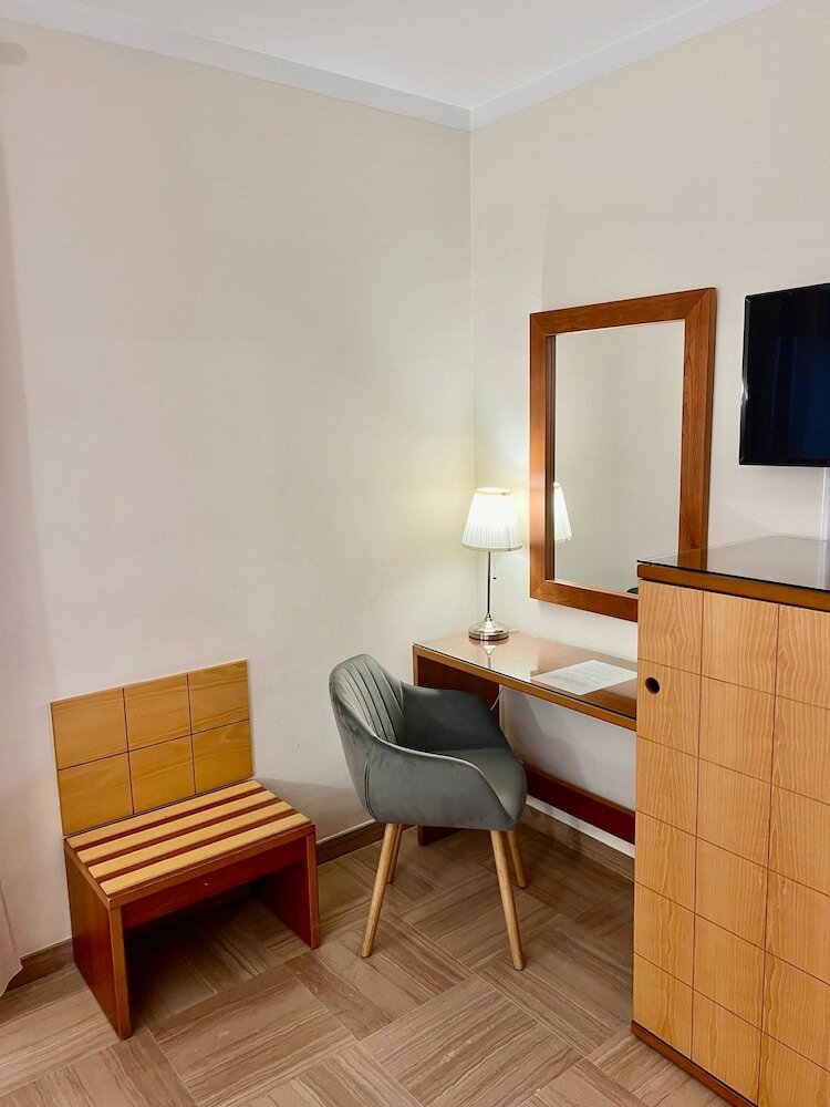 Фото Hotel Córdoba Centro