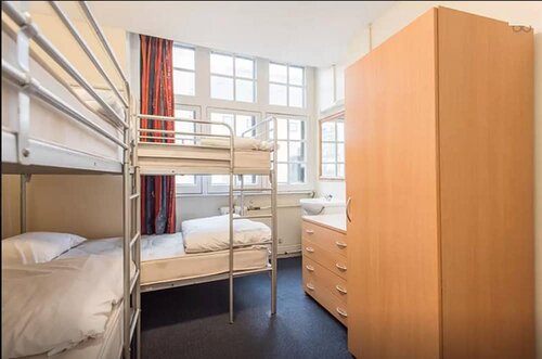 Внешний вид отеля Hotel Strand Continental - Hostel в Вестминстере, фото 2