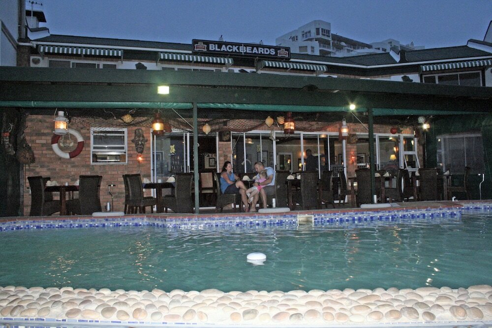 Фото The Chapman Hotel & Conference Centre