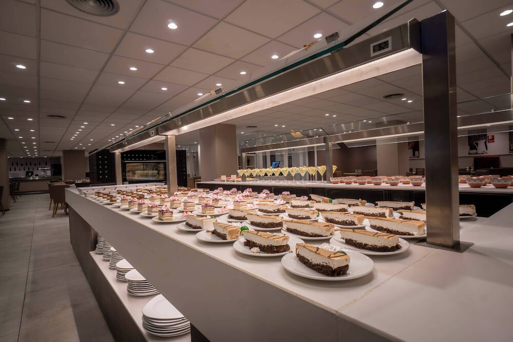 Фото Ohtels Villa Dorada